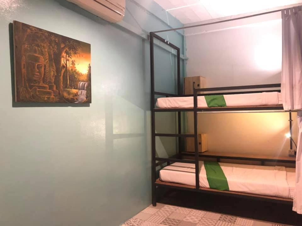 Route 66 Music Restaurant & Hostel Siem Reap Exterior foto