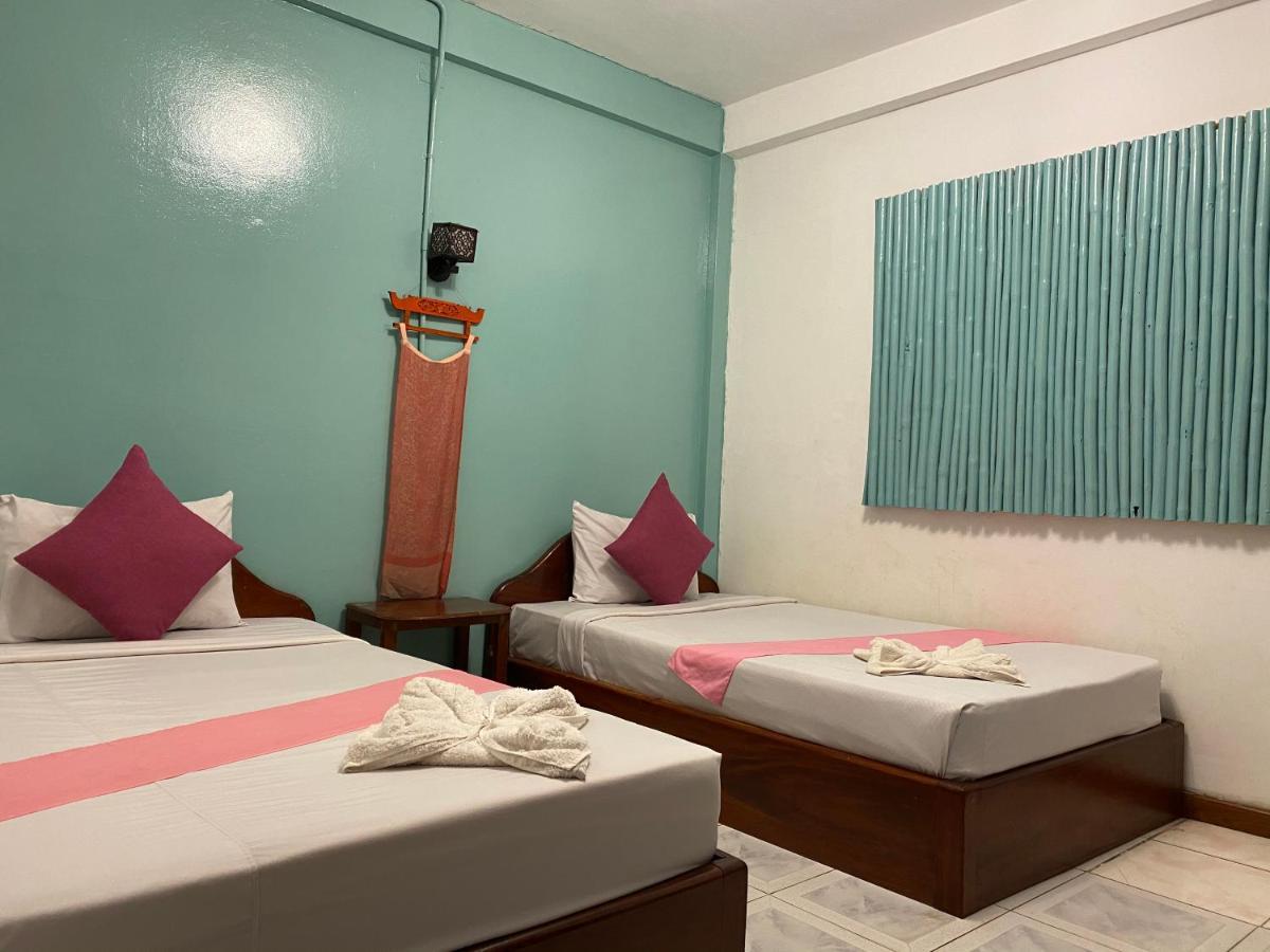 Route 66 Music Restaurant & Hostel Siem Reap Exterior foto